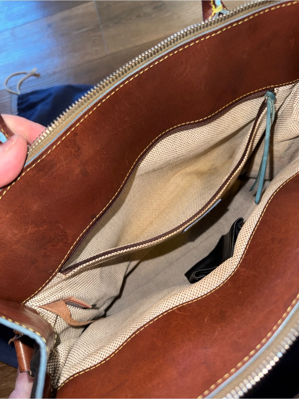 Vintage Dooney & Bourke Bolero bag - Picture 10 of 16